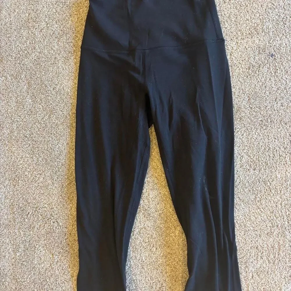Lululemon Women's Black Leggings - Picture 1 of 2
